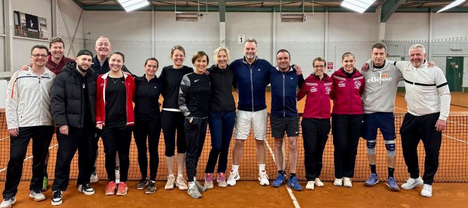 Aktive des TC Rotweiss Emmerich und von Eintracht Emmerich haben Mixed gespielt – ein tolles Treffen!
