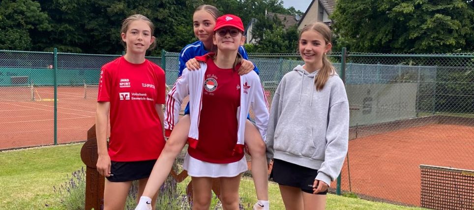 Die Juniorinnen U15 siegen weiter: ein klares 5:1 zuhause gegen den TC Wachtendonk!